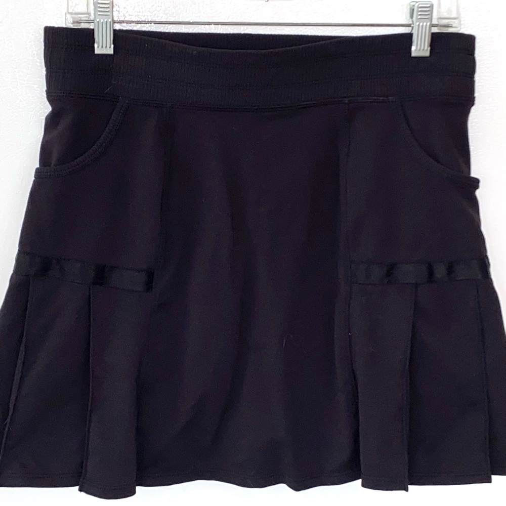Athleta Black Tennis Athleisure Skort Sz M Excellent Classic
